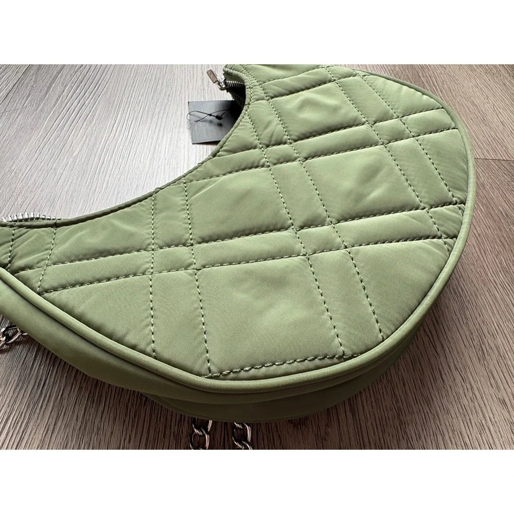 Forever 21 Olive Green Quilted Nylon Crescent Crossbody Bag Silver Chain Strap - Picture 5 of 9